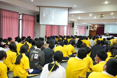 โรงเรียนปรีชานุศาสน์