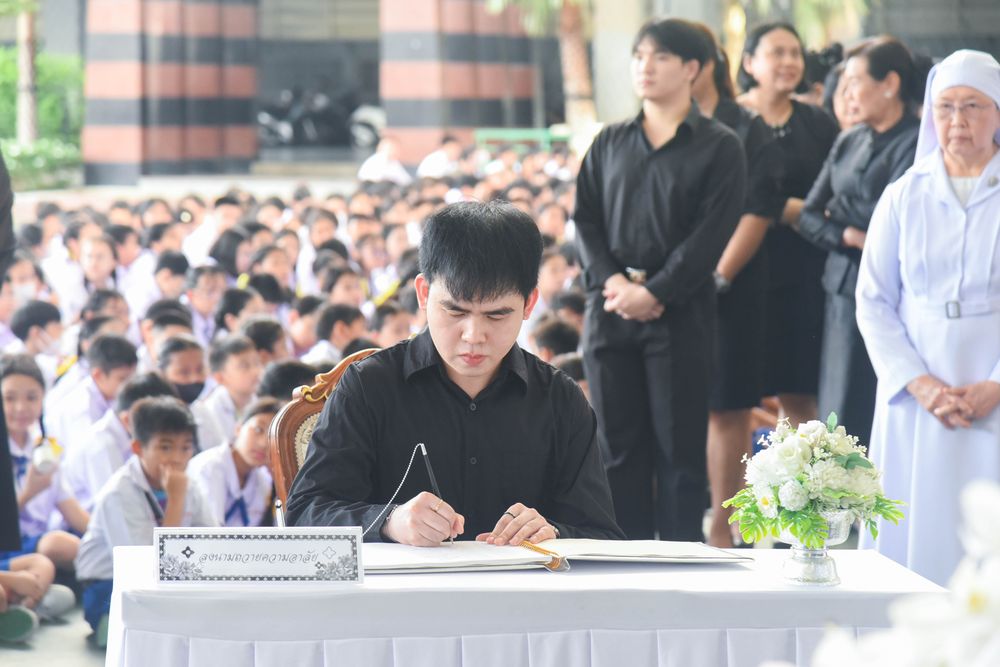 โรงเรียนปรีชานุศาสน์