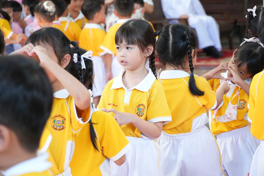 โรงเรียนปรีชานุศาสน์