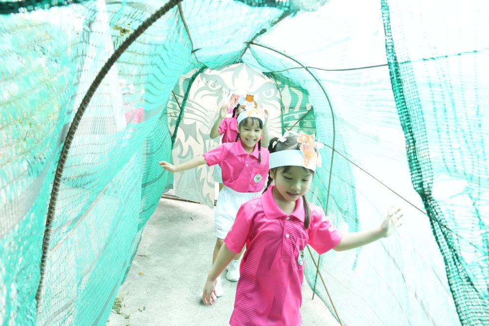 โรงเรียนปรีชานุศาสน์