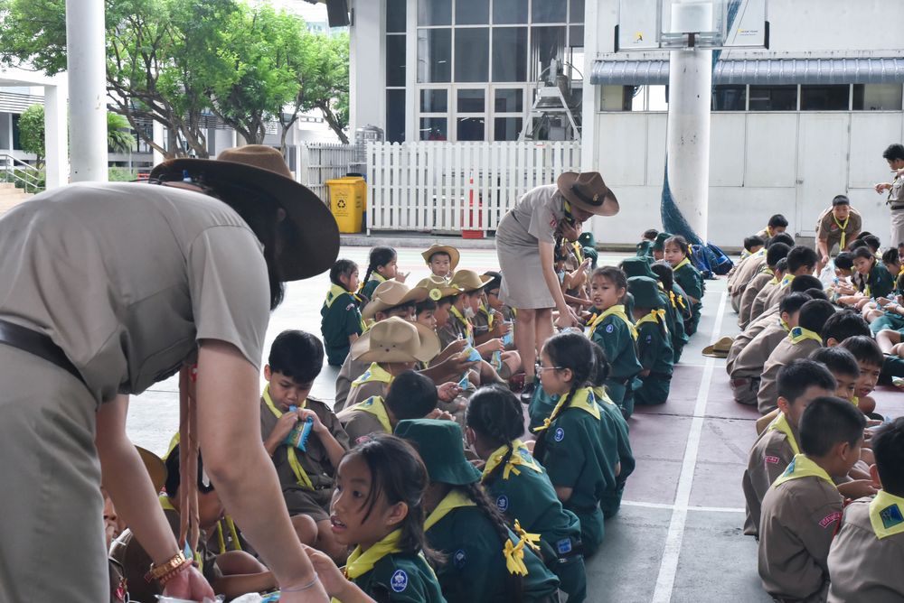 โรงเรียนปรีชานุศาสน์