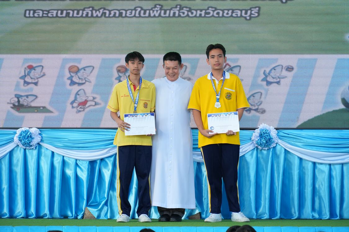 โรงเรียนปรีชานุศาสน์
