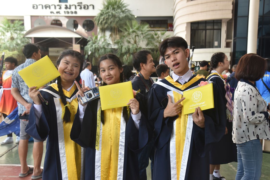 โรงเรียนปรีชานุศาสน์