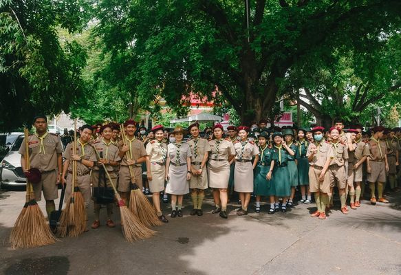 โรงเรียนปรีชานุศาสน์