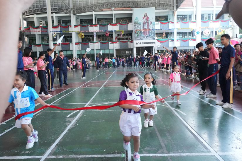 โรงเรียนปรีชานุศาสน์