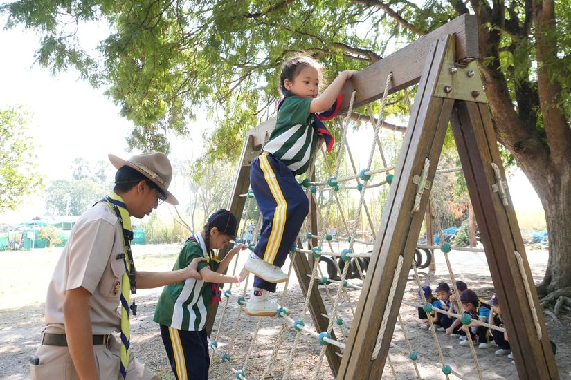 โรงเรียนปรีชานุศาสน์