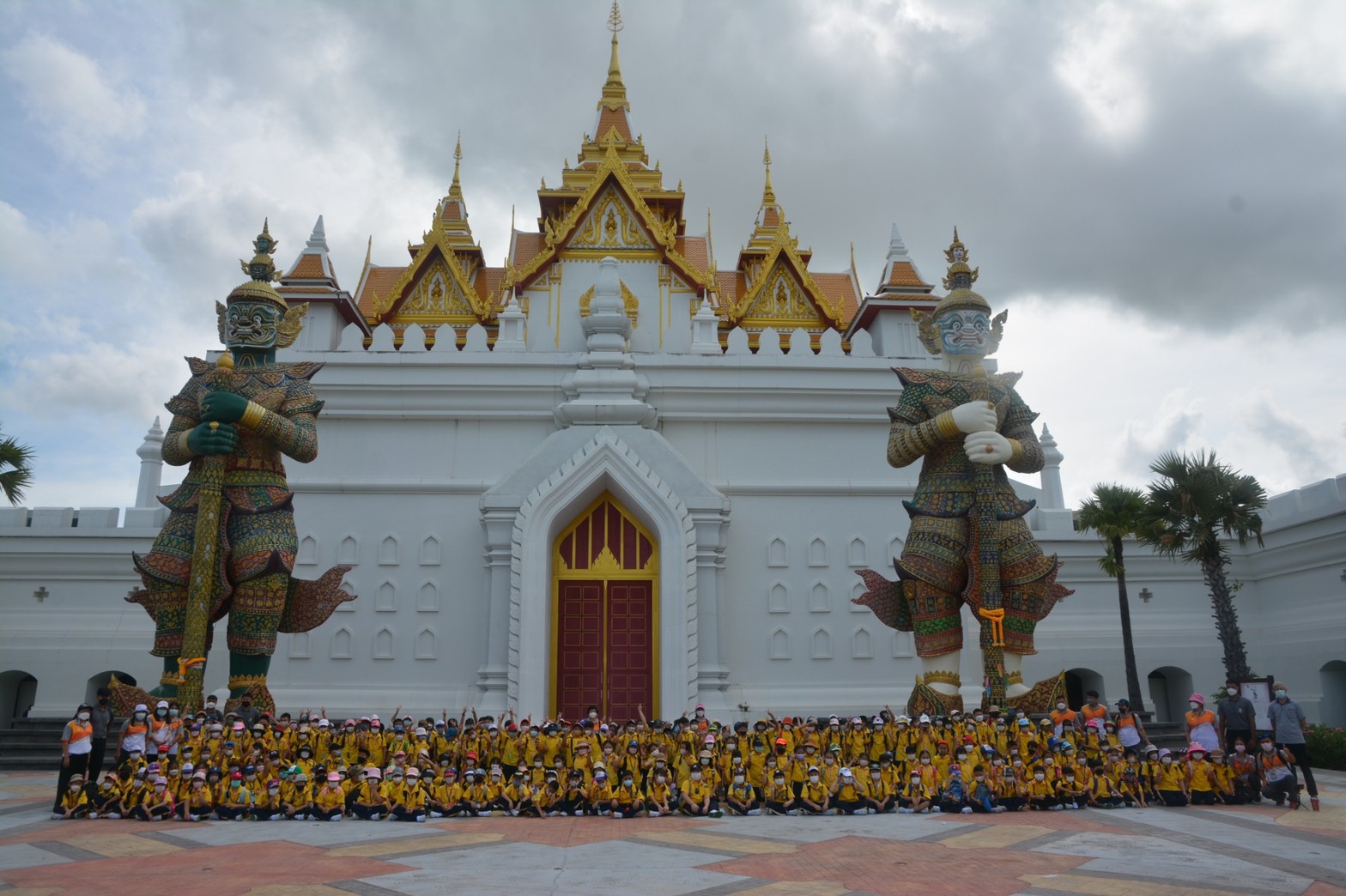 โรงเรียนปรีชานุศาสน์