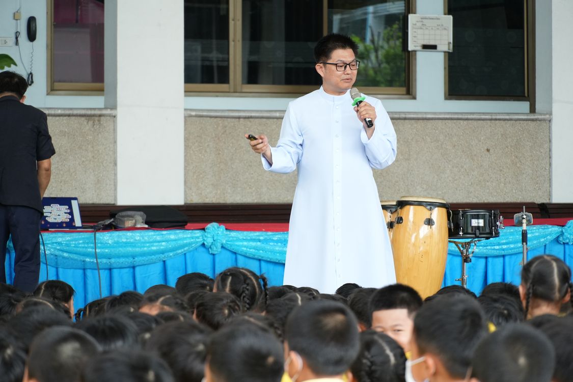 โรงเรียนปรีชานุศาสน์