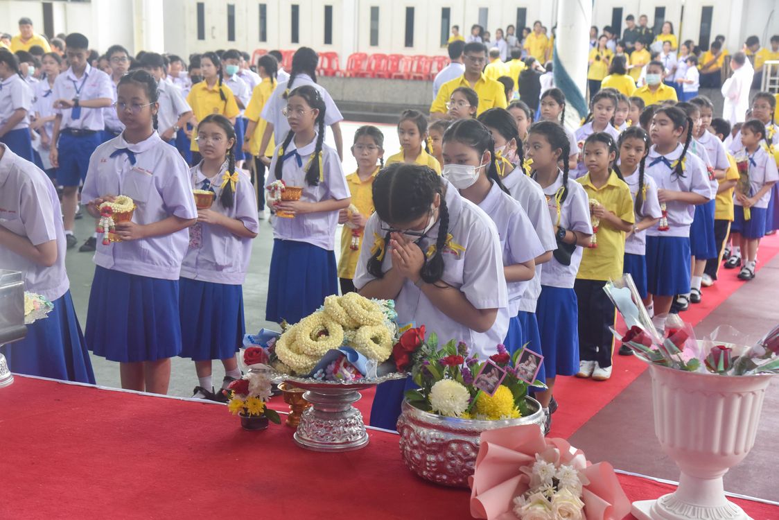 โรงเรียนปรีชานุศาสน์