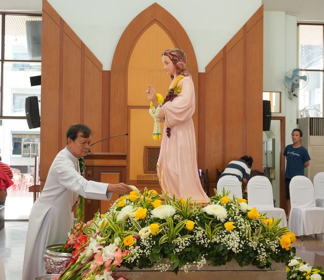 โรงเรียนปรีชานุศาสน์