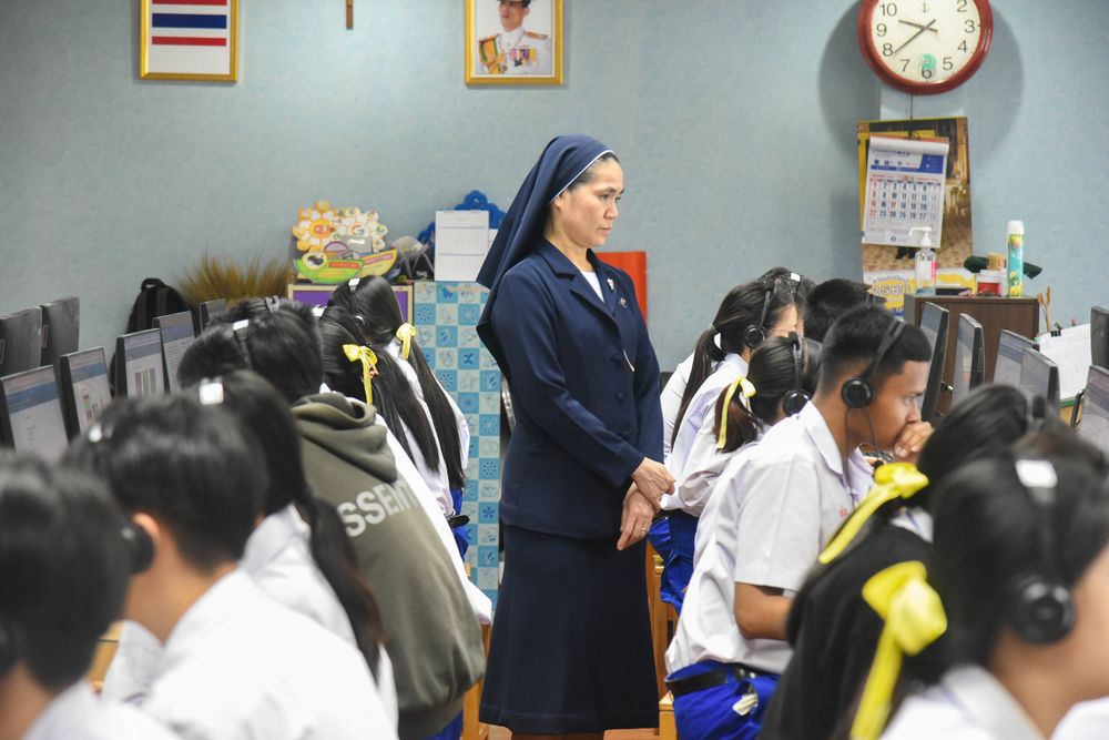 โรงเรียนปรีชานุศาสน์