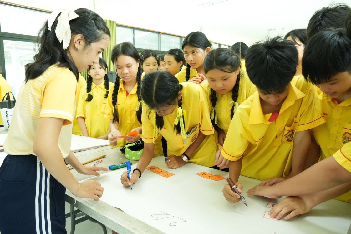 โรงเรียนปรีชานุศาสน์