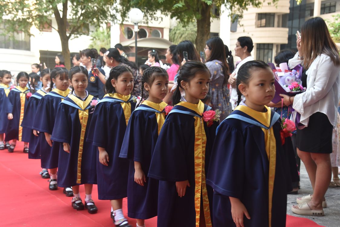โรงเรียนปรีชานุศาสน์
