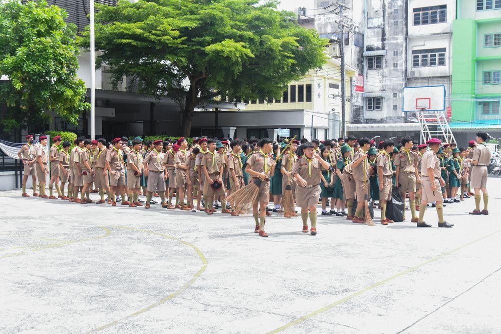 โรงเรียนปรีชานุศาสน์