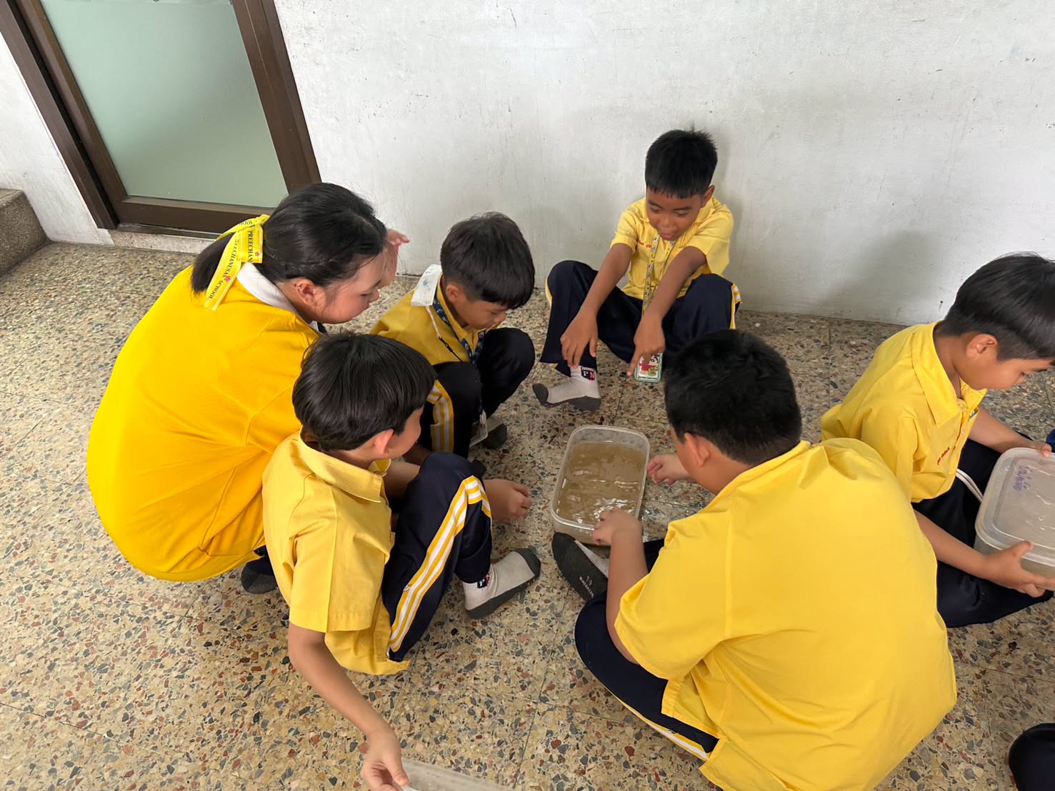 โรงเรียนปรีชานุศาสน์