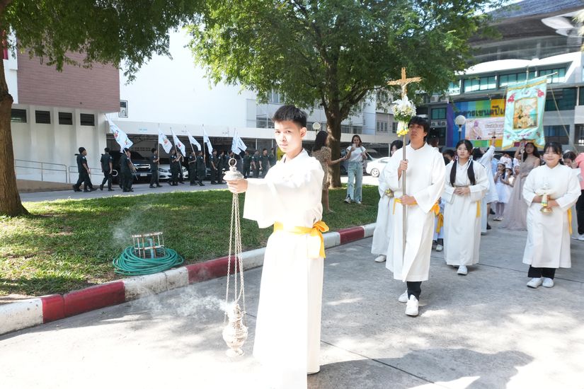 โรงเรียนปรีชานุศาสน์