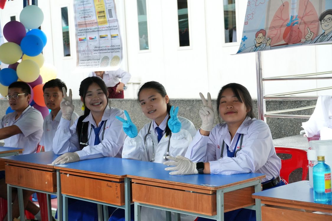 โรงเรียนปรีชานุศาสน์
