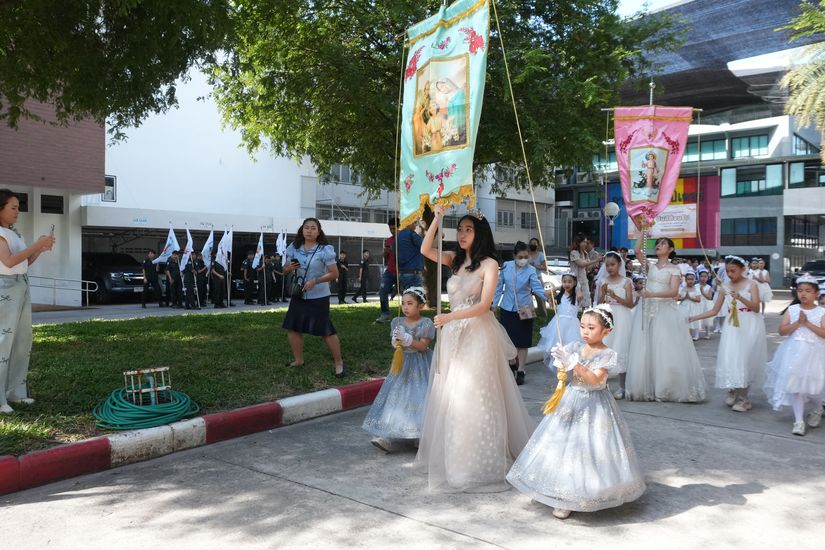 โรงเรียนปรีชานุศาสน์