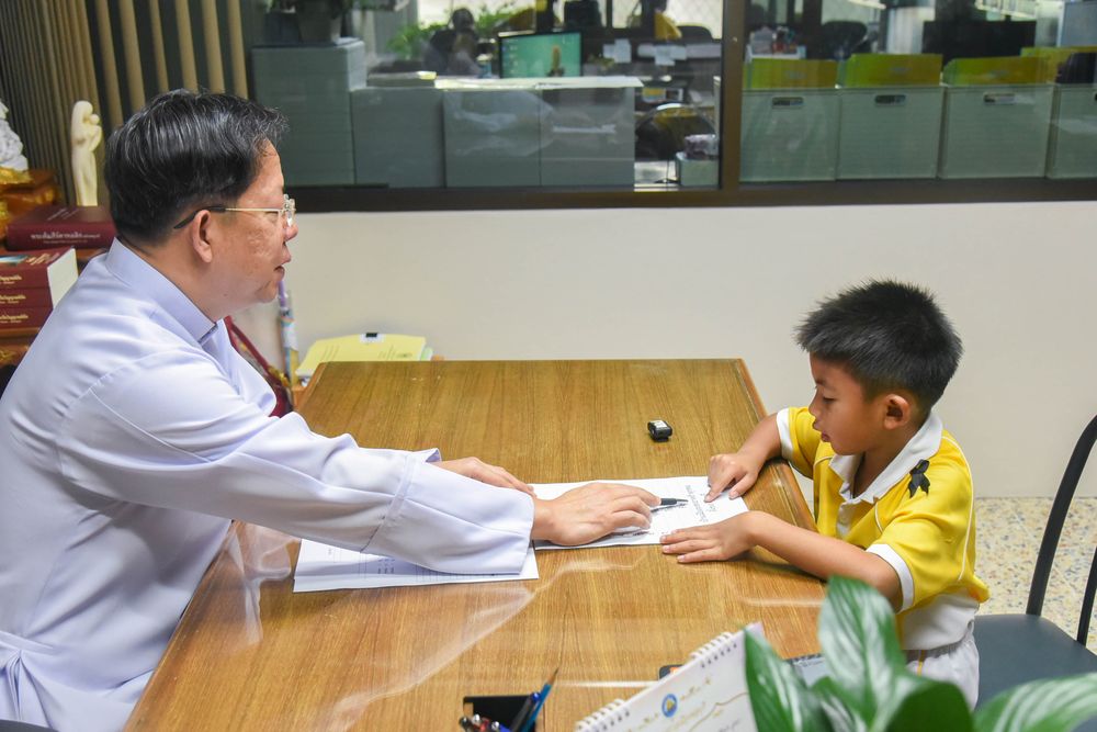 โรงเรียนปรีชานุศาสน์