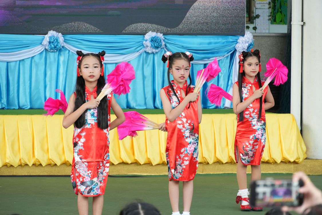 โรงเรียนปรีชานุศาสน์