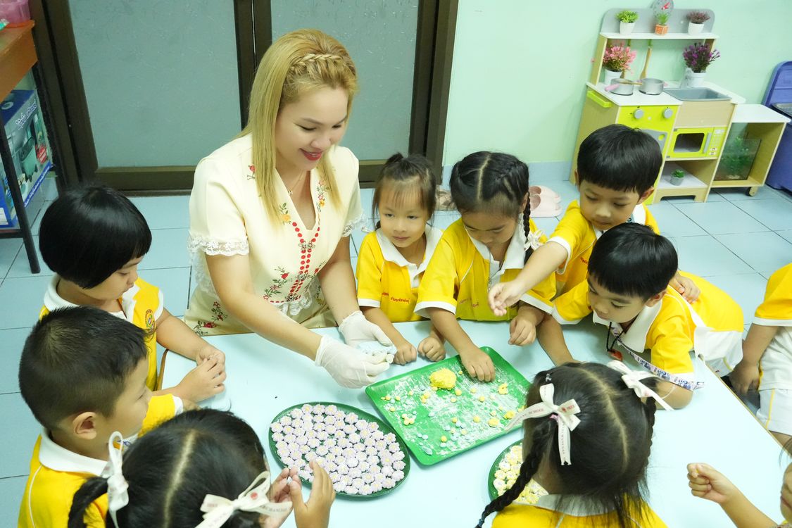 โรงเรียนปรีชานุศาสน์