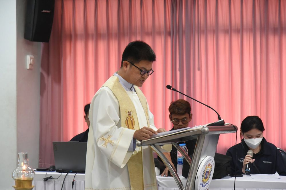 โรงเรียนปรีชานุศาสน์
