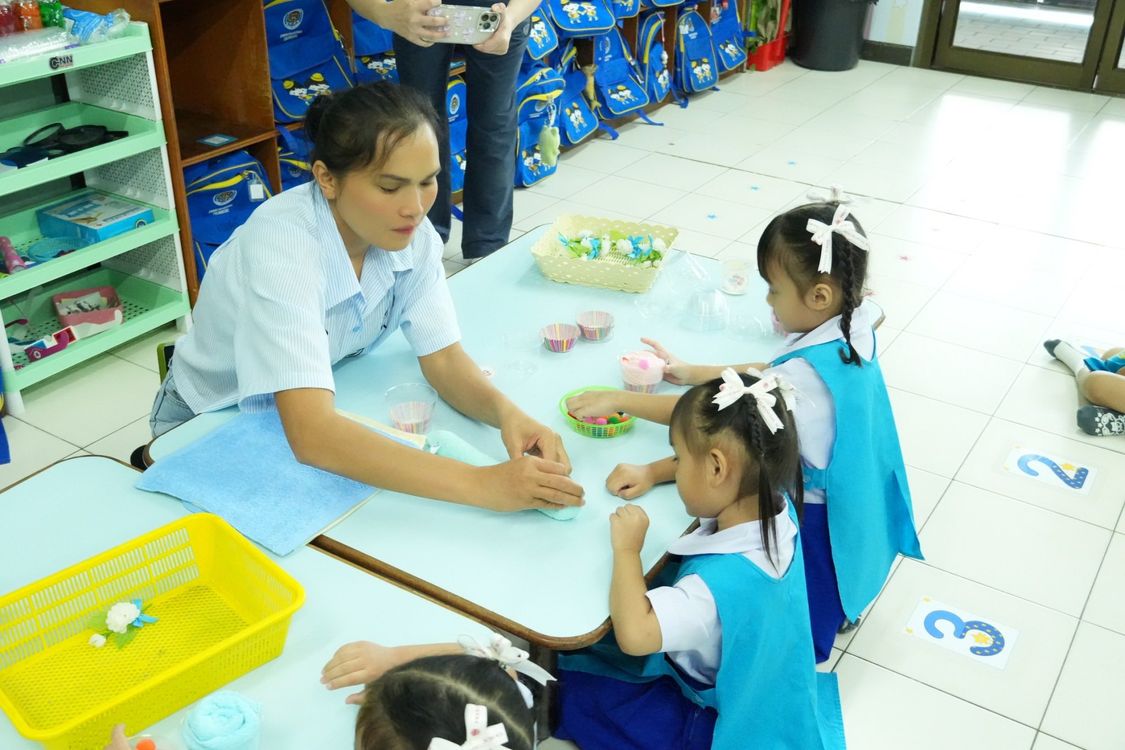 โรงเรียนปรีชานุศาสน์