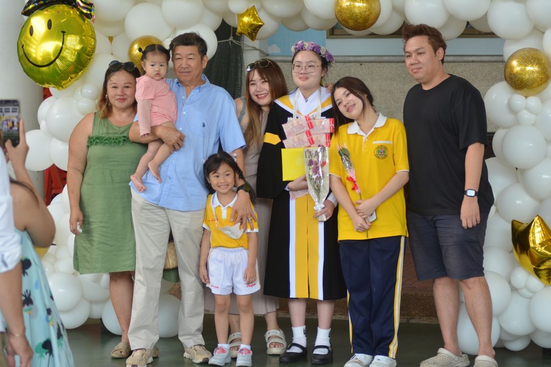 โรงเรียนปรีชานุศาสน์